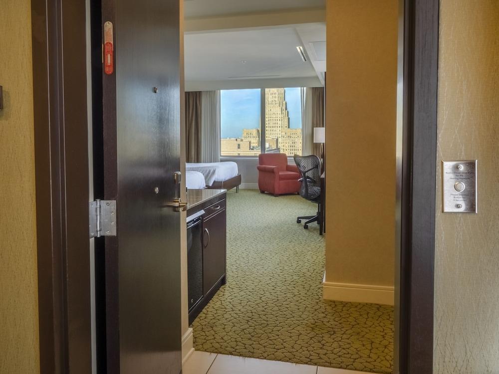 The Hilton Garden Inn Buffalo-Downtown Exterior foto