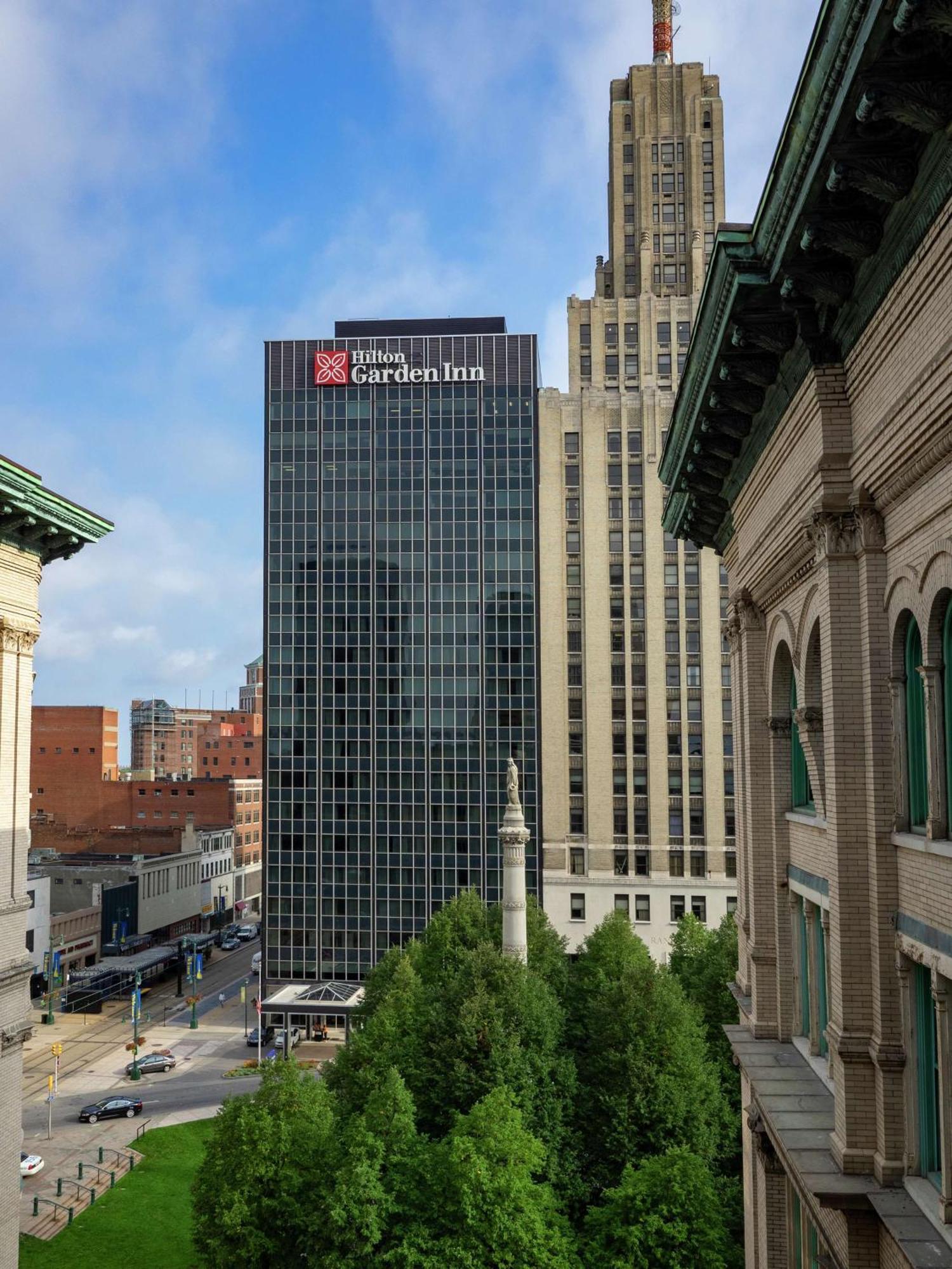 The Hilton Garden Inn Buffalo-Downtown Exterior foto